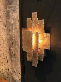 Beluga -  Wandlamp metaal met rechthoekige vlakken